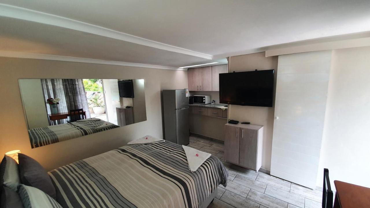 Home Away From Home Pinetown Zewnętrze zdjęcie