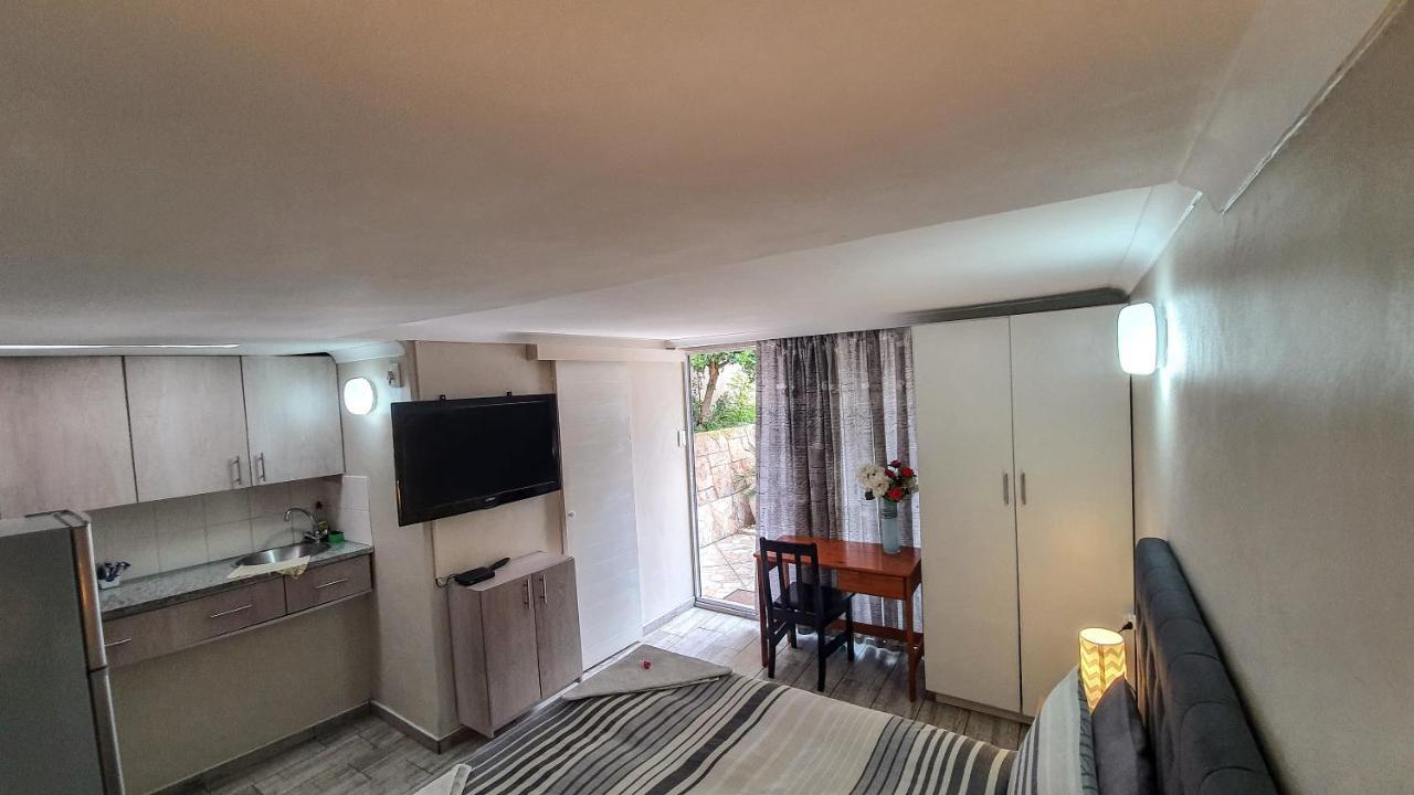 Home Away From Home Pinetown Zewnętrze zdjęcie